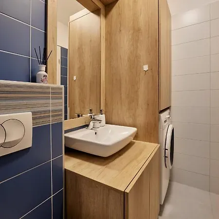 Lejlighed Drum With Parking *