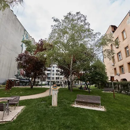 Drum With Parking بودابست