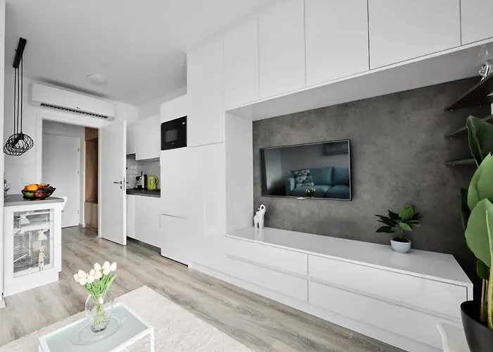 Drum With Parking Apartament